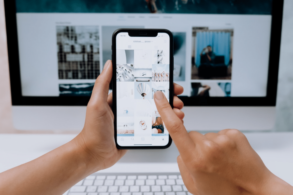 How to Play iMessage Games